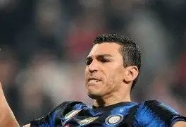 年深港马拉,松盛装开跑,JBO竞博,JBO竞博官网,JBO竞博官网在线娱乐平台