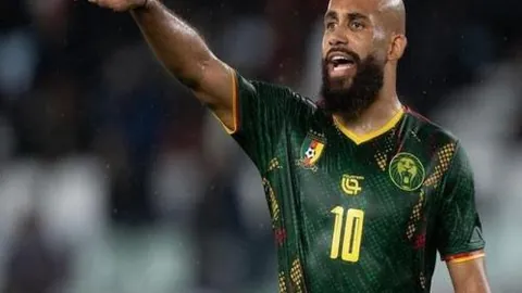 C罗亲临现场目睹你的辉煌时刻！霍伊伦，你的策略早已成竹在胸！